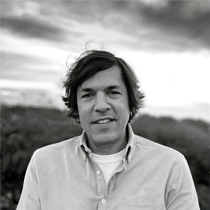 Manuel Larino artist portrait